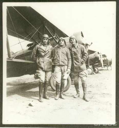 Aviadores paulistas que lutaram contra o Governo Federal em 1932. [1]