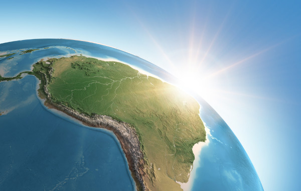 Posição geográfica do Brasil no globo terrestre, que explica a ocorrência de climas quentes no país.
