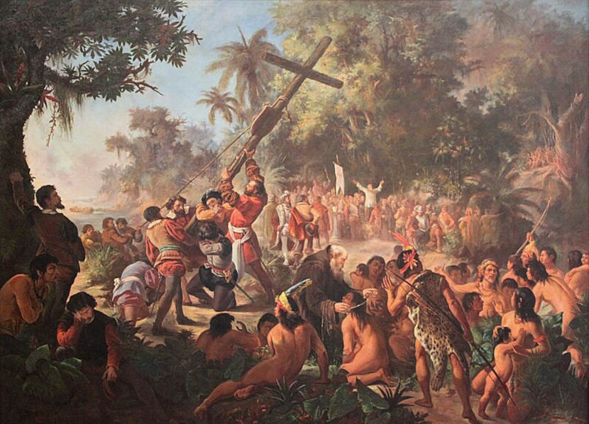 Cruz sendo erguida pelos portugueses em 1500, em texto sobre primeira missa no Brasil.