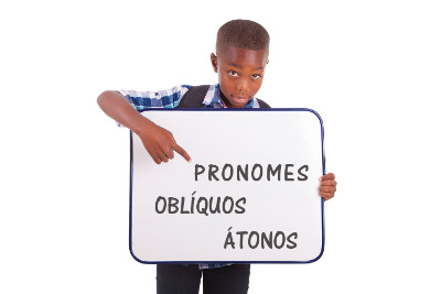 São várias as regras que interferem no uso dos pronomes oblíquos átonos